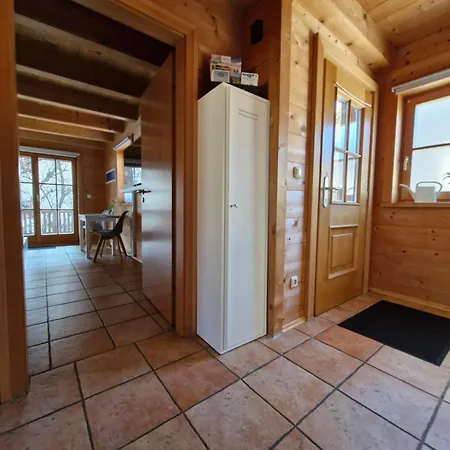 Im Blockhaus Am Chiemsee Бернау-ам-Кимзее