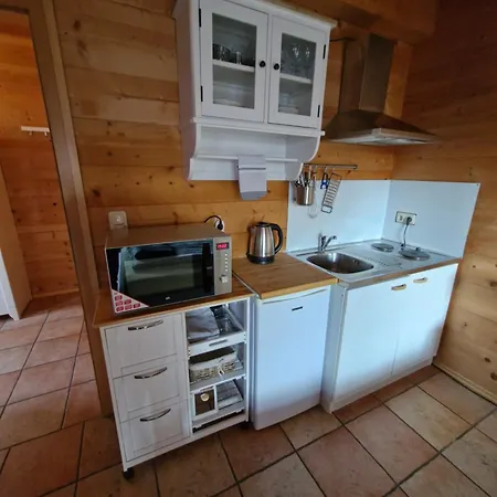 Im Blockhaus Am Chiemsee Апартаменты Бернау-ам-Кимзее